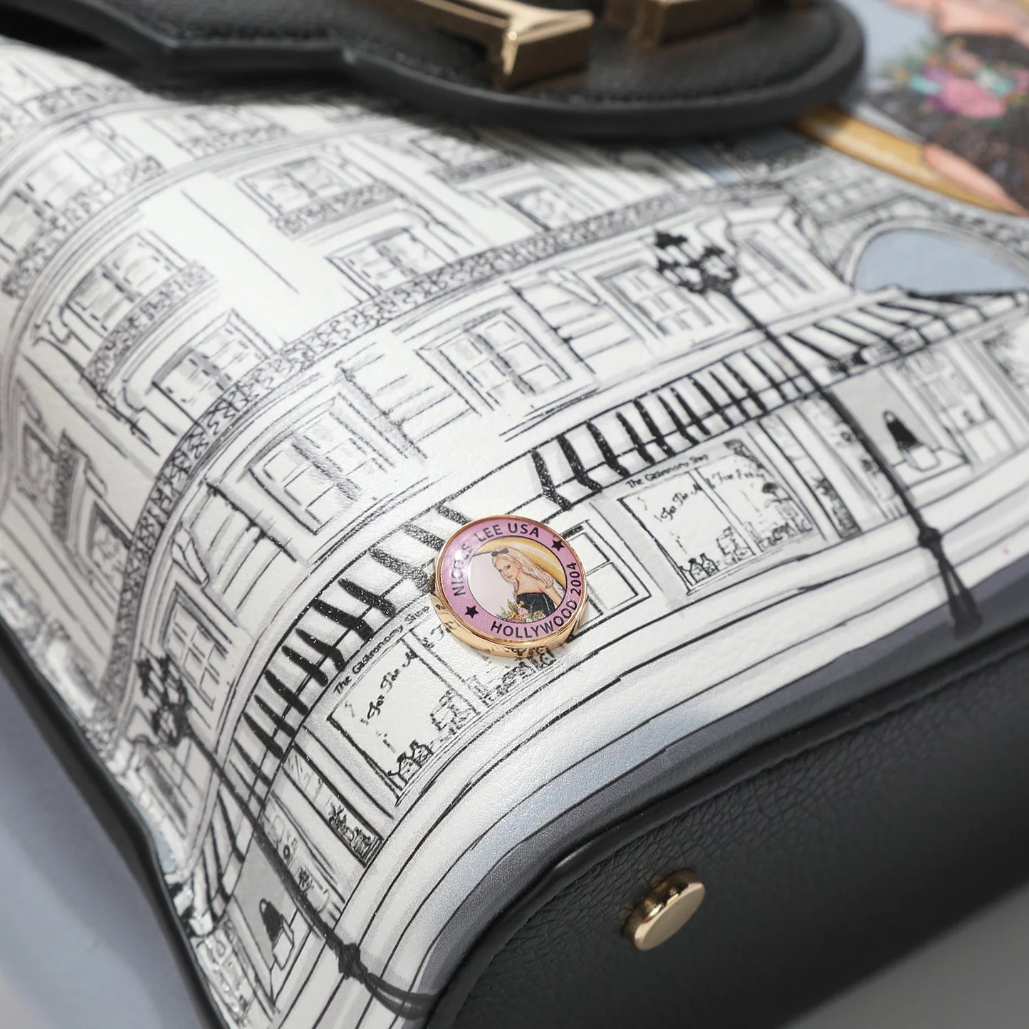 SAC 16421 Paris
